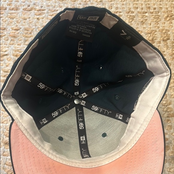 New Era Dark Green LA Cap with Palm Embroidery - Picture 8 of 10